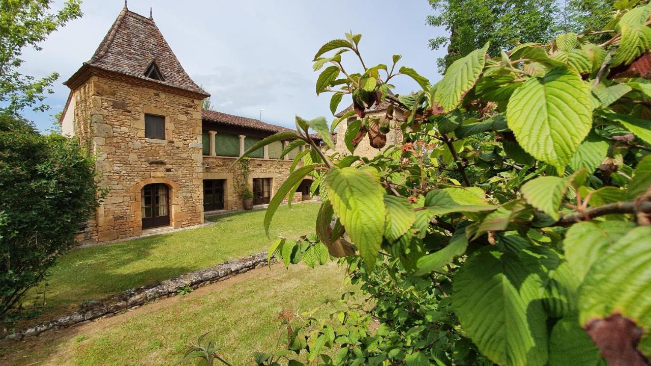 Domaine Du Cardou Hotel Puy-lʼÉvêque Bagian luar foto