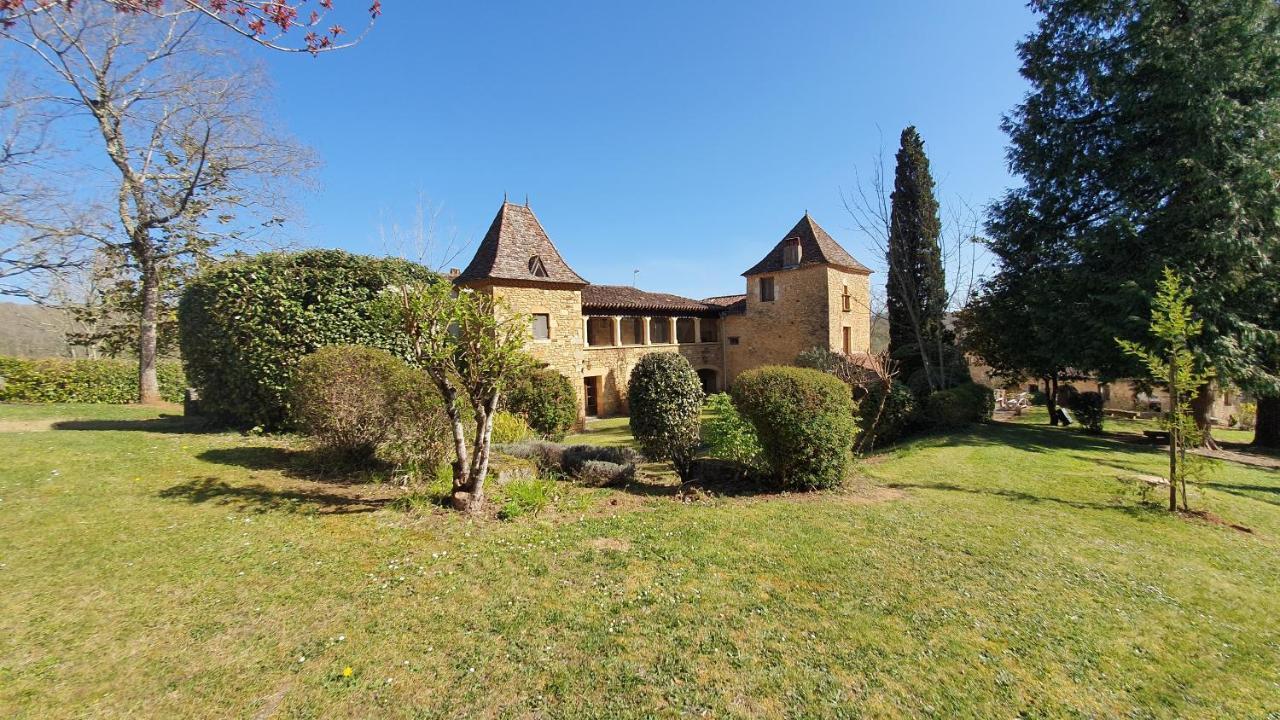 Domaine Du Cardou Hotel Puy-lʼÉvêque Bagian luar foto