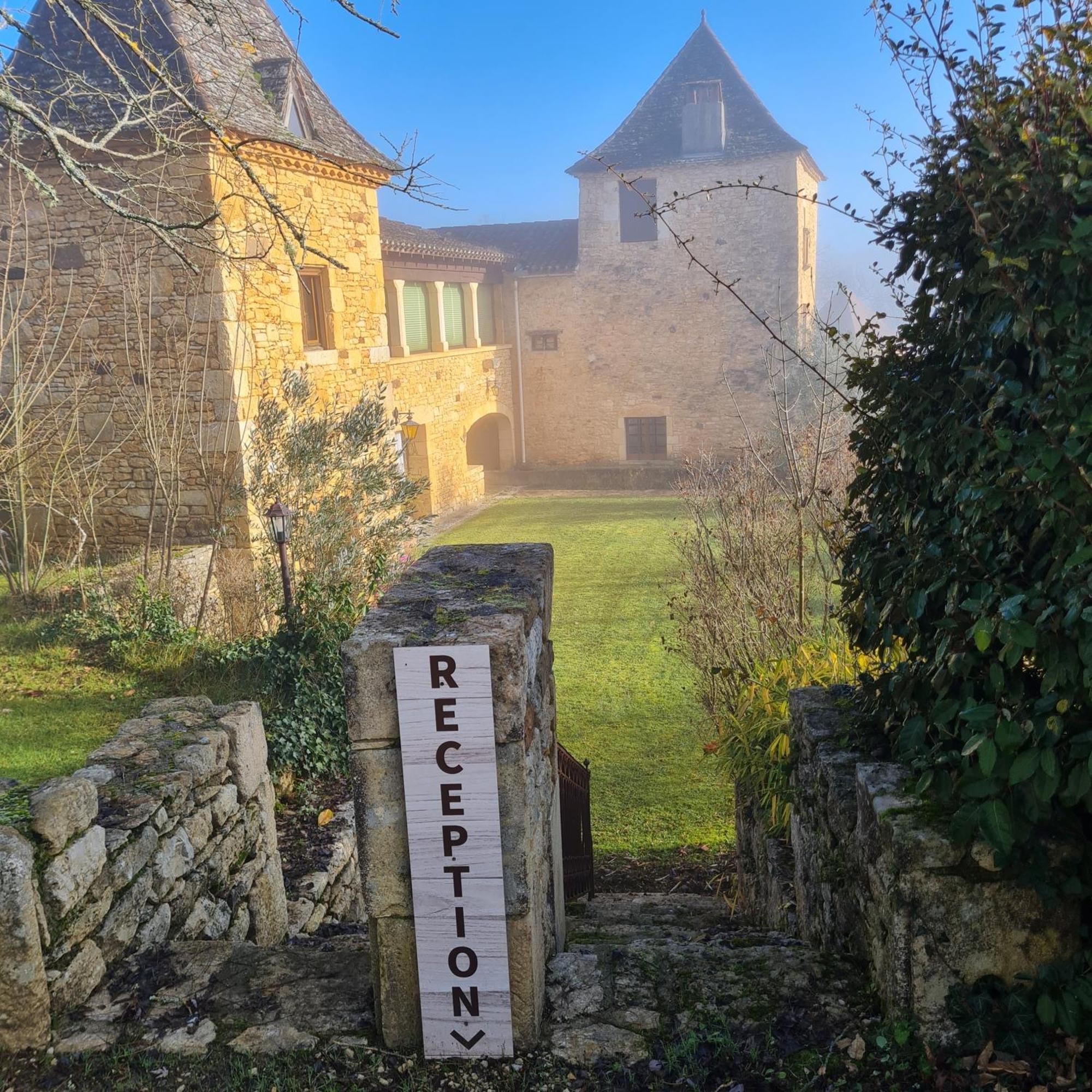 Domaine Du Cardou Hotel Puy-lʼÉvêque Bagian luar foto